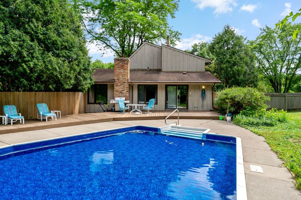 15024 Highland Trail, Minnetonka, MN 55345 — photo 3