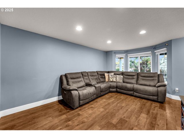 8714 Ne 77TH Way, Vancouver, WA 98662