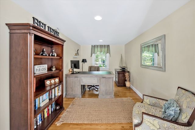 72 Highwood Way, Mashpee, MA 02649