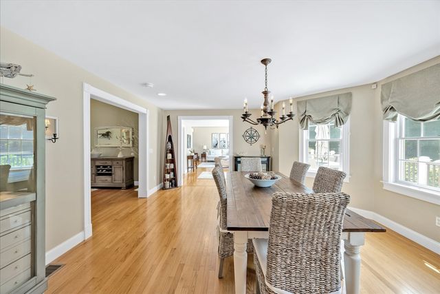 72 Highwood Way, Mashpee, MA 02649