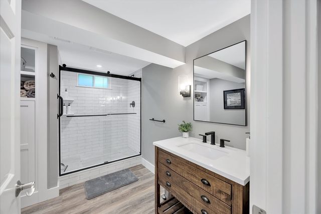 72 Highwood Way, Mashpee, MA 02649