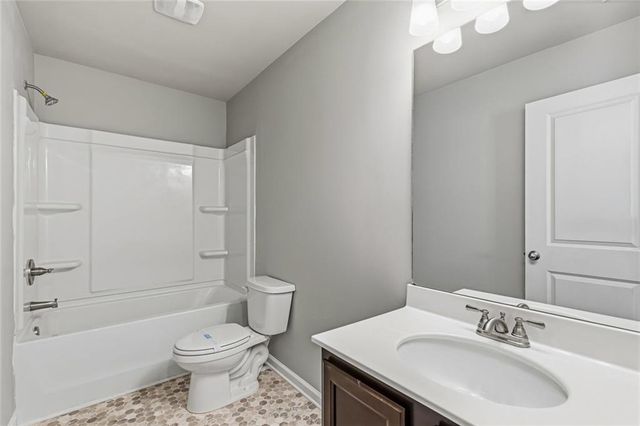 99 Auburn Depot Drive, Auburn, GA 30011