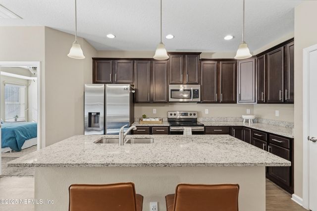 7564 BIRDIES Road, Jacksonville, FL 32256