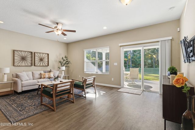 7564 BIRDIES Road, Jacksonville, FL 32256