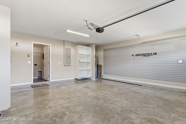 7564 BIRDIES Road, Jacksonville, FL 32256