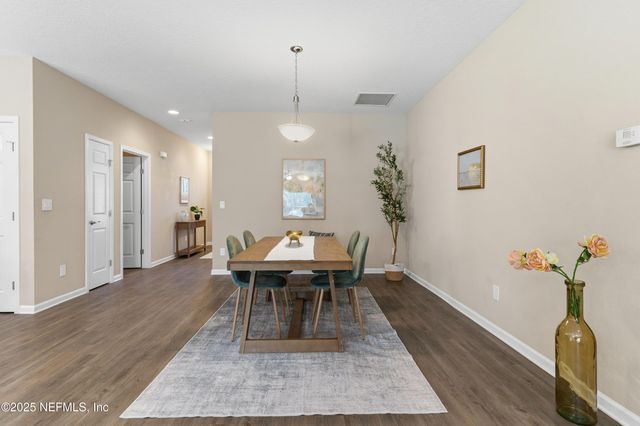 7564 BIRDIES Road, Jacksonville, FL 32256