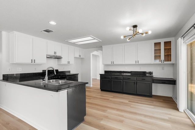 4806 Moraga Ln, Stockton, CA 95206