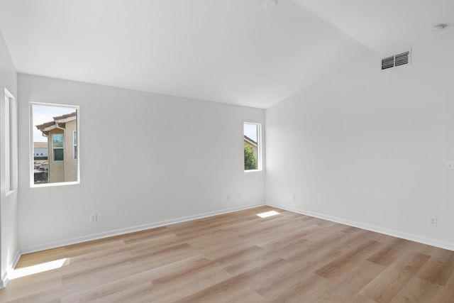 4806 Moraga Ln, Stockton, CA 95206