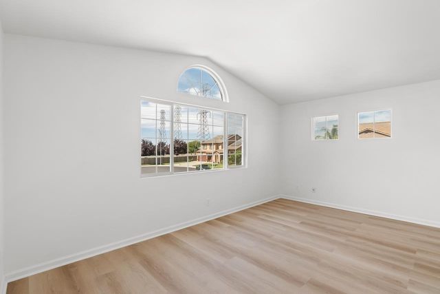 4806 Moraga Ln, Stockton, CA 95206