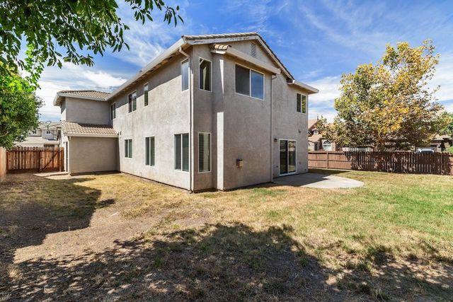 4806 Moraga Ln, Stockton, CA 95206
