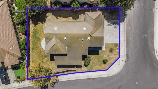 4806 Moraga Ln, Stockton, CA 95206