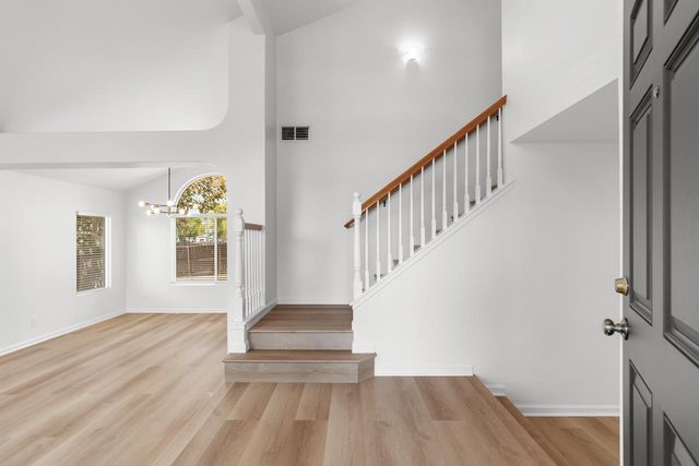 4806 Moraga Ln, Stockton, CA 95206
