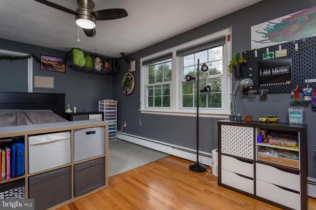 352 BLACKSMITH RD, Camp Hill, PA 17011