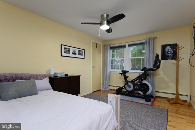 352 BLACKSMITH RD, Camp Hill, PA 17011