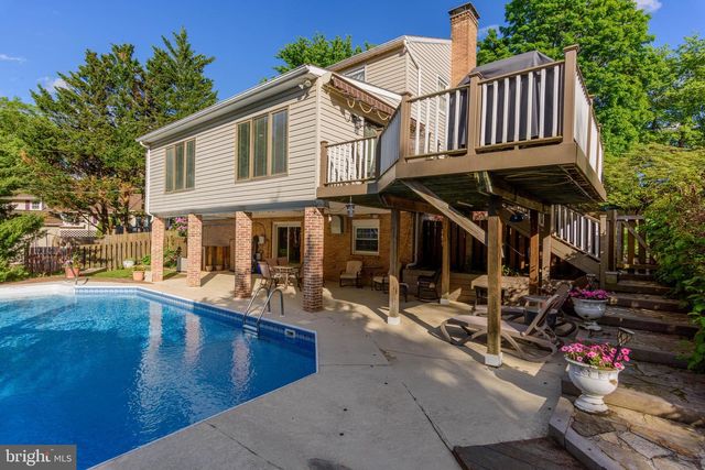 352 BLACKSMITH RD, Camp Hill, PA 17011