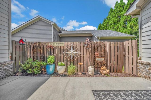 336 Signature Circle 4, Powder Springs, GA 30127