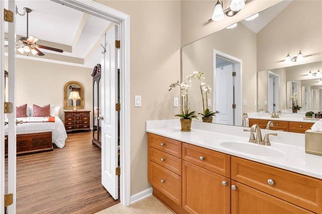 336 Signature Circle 4, Powder Springs, GA 30127