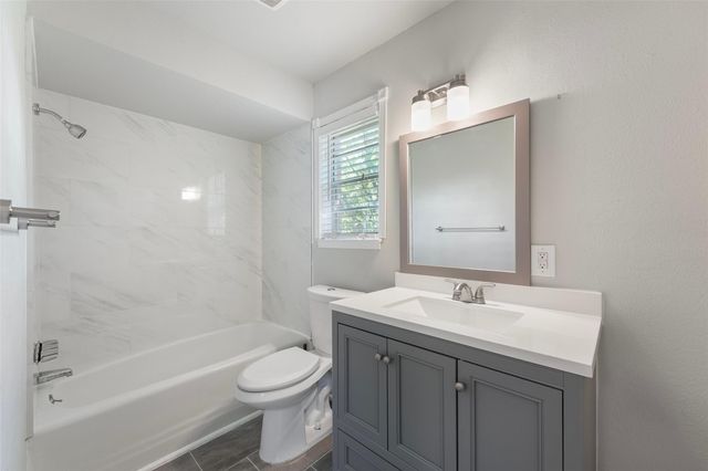 5907 Peg Street, Houston, TX 77092