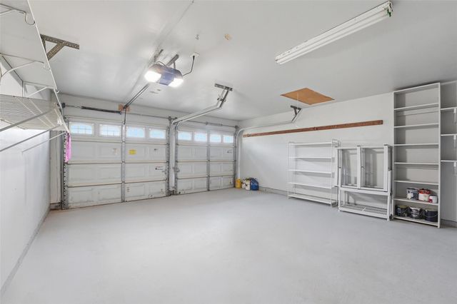 5907 Peg Street, Houston, TX 77092