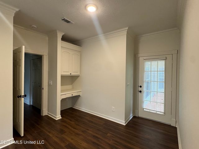76 Eastgate Drive, Brandon, MS 39042