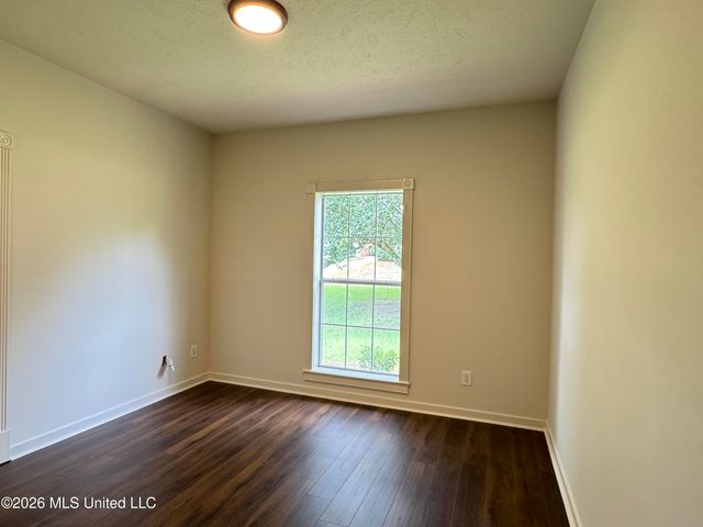 76 Eastgate Drive, Brandon, MS 39042