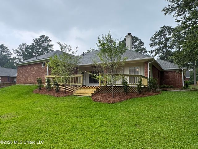 76 Eastgate Drive, Brandon, MS 39042