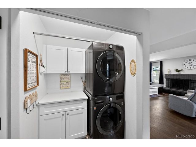 8198 W 81st Dr, Arvada, CO 80005