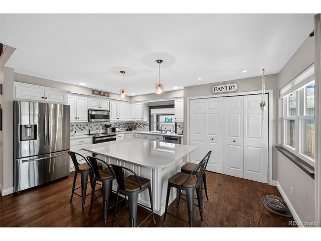 8198 W 81st Dr, Arvada, CO 80005