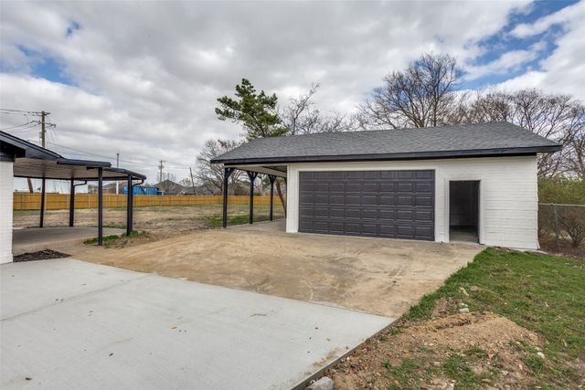 7901 Esquire Lane, Rowlett, TX 75089