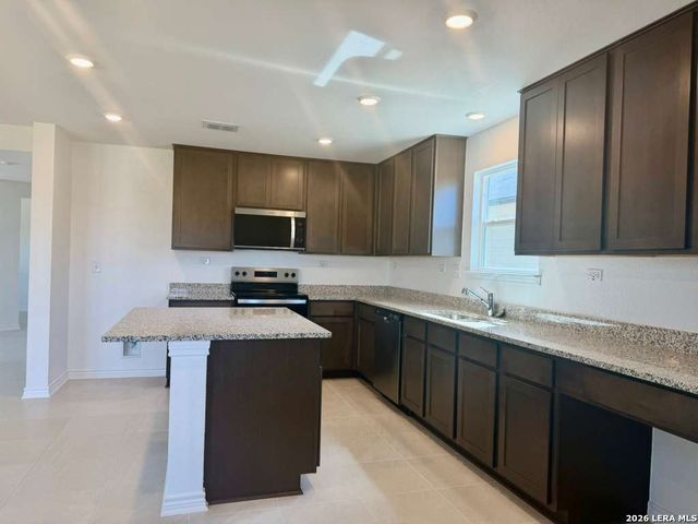 7919 Mariposa Manor, San Antonio, TX 78253