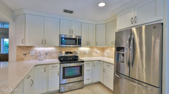 1057 Azalea Pointe Drive, Port Orange, FL 32129