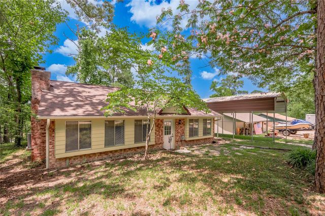 109 Hill Top Road, Huntsville, TX 77320