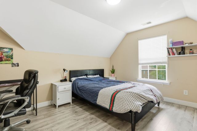 3807 Masters Dr, Smyrna, TN 37167