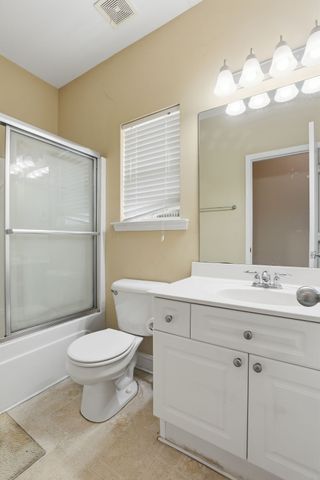 3807 Masters Dr, Smyrna, TN 37167