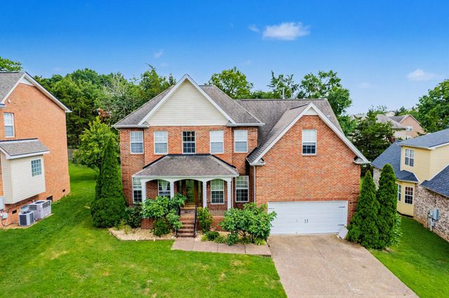 3807 Masters Dr, Smyrna, TN 37167