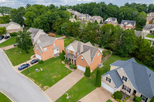 3807 Masters Dr, Smyrna, TN 37167