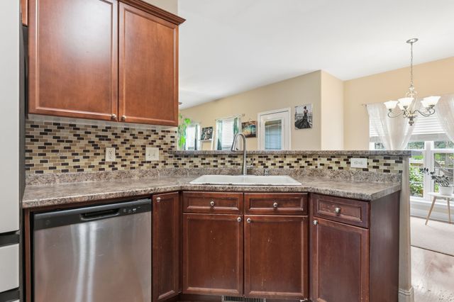 3807 Masters Dr, Smyrna, TN 37167