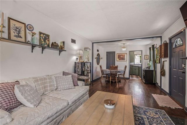 5011 W 51st Street, Roeland Park, KS 66205