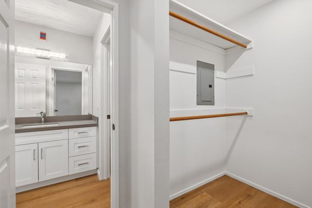 821 N Humboldt 302, San Mateo, CA 94401