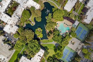 821 N Humboldt 302, San Mateo, CA 94401