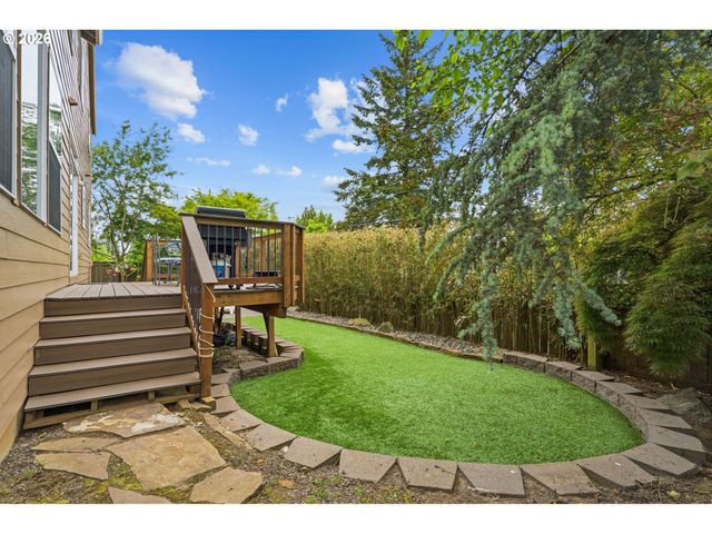 2040 Nw ARTZ Ct, Camas, WA 98607
