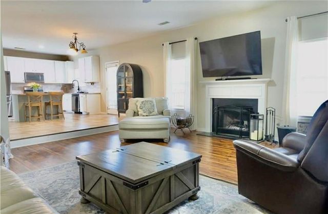 436 Farmwood Way, Canton, GA 30115