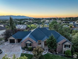 8 SNOW FOREST CV, Sandy, UT 84092