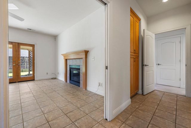 19547 Windrift Way, Woodbridge, CA 95258