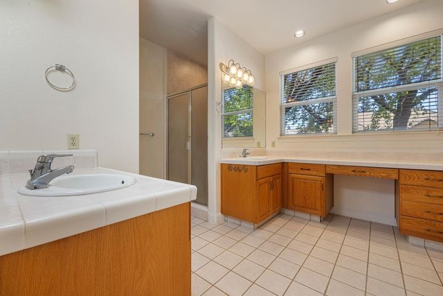 19547 Windrift Way, Woodbridge, CA 95258