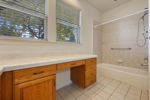 19547 Windrift Way, Woodbridge, CA 95258