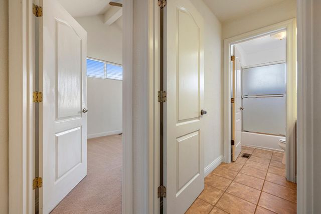 19547 Windrift Way, Woodbridge, CA 95258