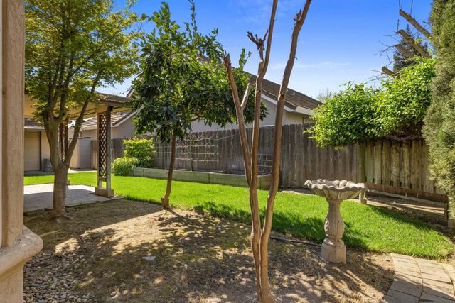 19547 Windrift Way, Woodbridge, CA 95258