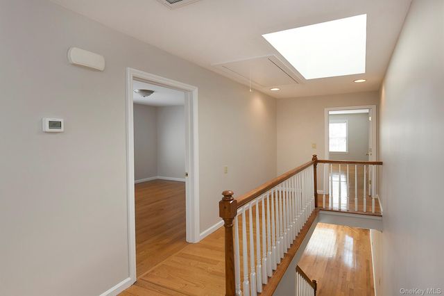 39 Nesaquake Avenue A, Port Washington, NY 11050