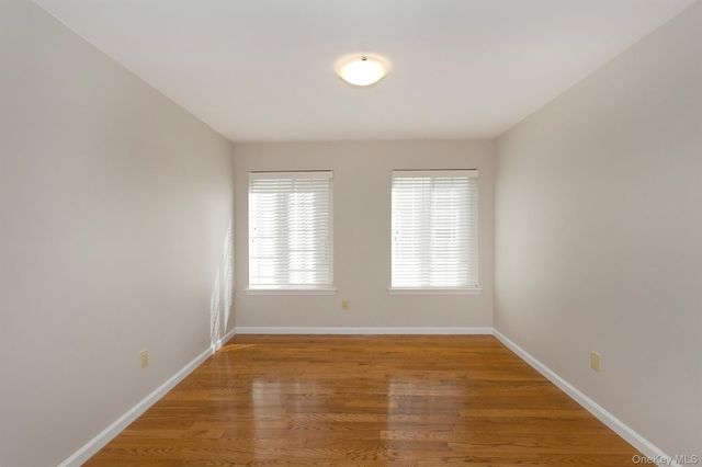 39 Nesaquake Avenue A, Port Washington, NY 11050